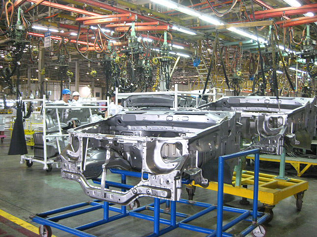 Mitsubishi Philippines inaugurates Santa Rosa plant