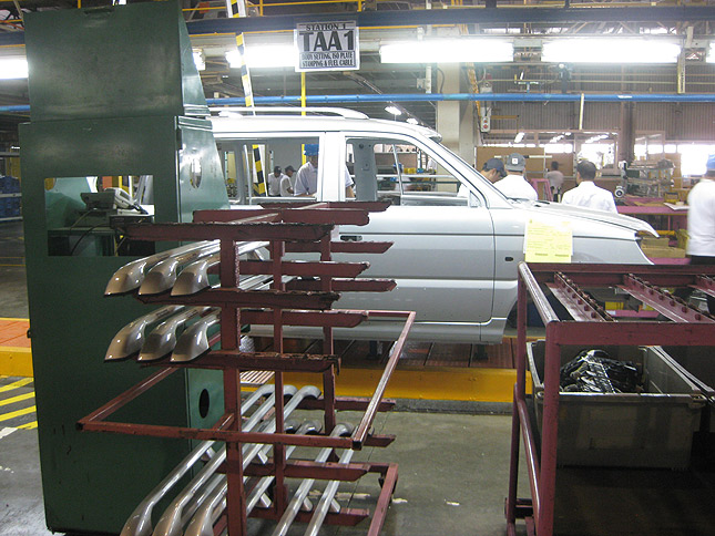 Mitsubishi Philippines inaugurates Santa Rosa plant