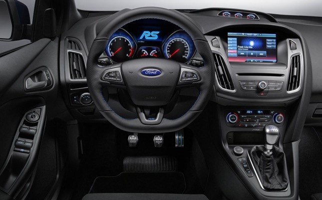 Ford Focus RS interior