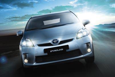 Toyota_Prius_front_shot.jpg