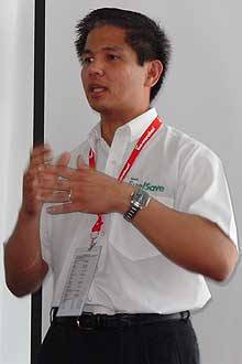 TopGear.com.ph - Shell Vice President for Retail (East) Cesar Romero