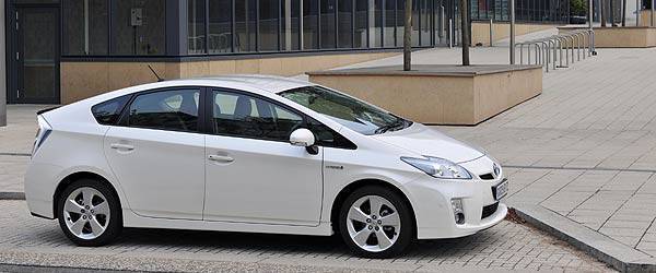 TopGear.com.ph Car News - Toyota Philippines to repair Prius ABS