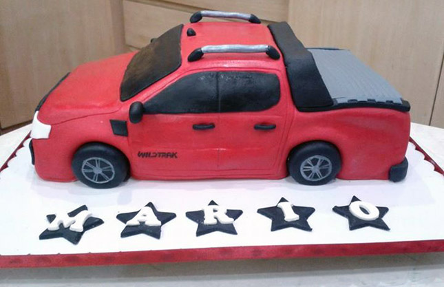 Car cakes