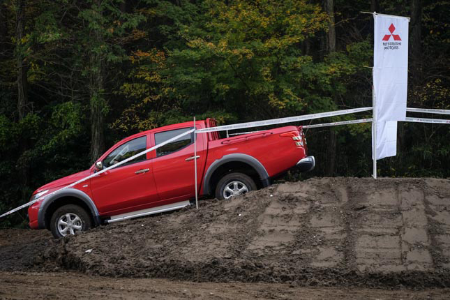 All-new Mitsubishi Strada