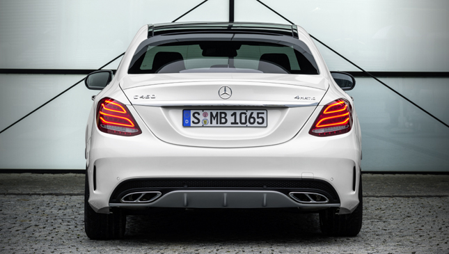 The Mercedes-Benz C450 AMG 4MATIC unveiled