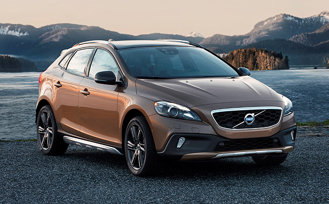 TopGear.com.ph Philippine Car News - Volvo PH confident you’ll like the V40 Cross Country enough to buy it