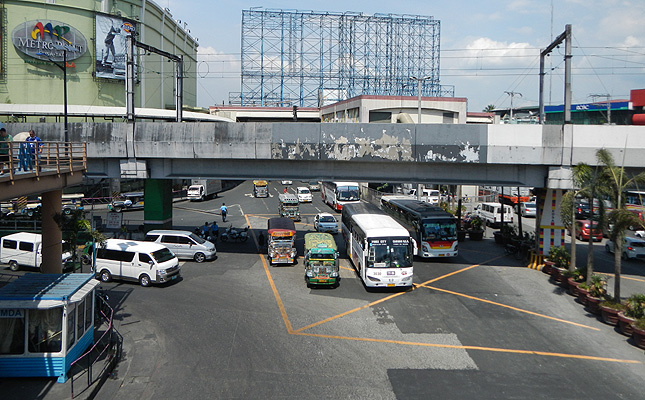 TopGear.com.ph Philippine Car News - DOTC launches Express Connect bus service today