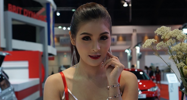 36th Bangkok Motor Show girls
