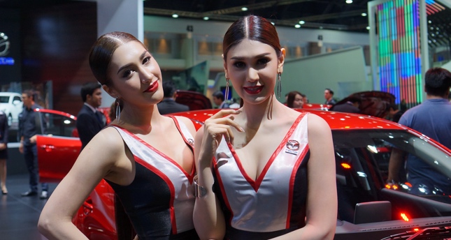 36th Bangkok Motor Show girls