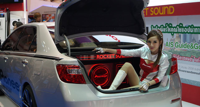 Pioneer flagship receiver launch