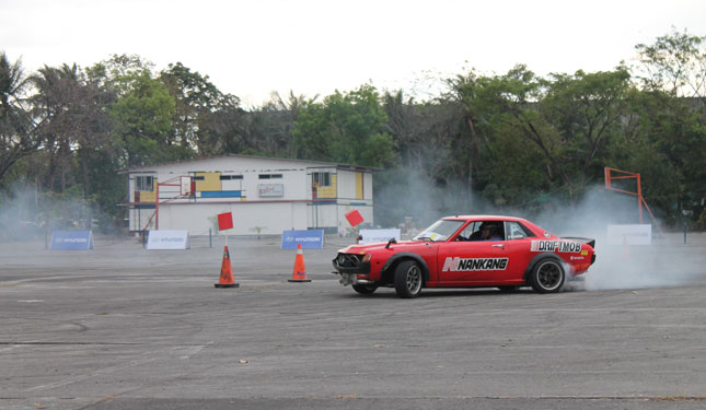 2015 Hyundai Lateral Drift