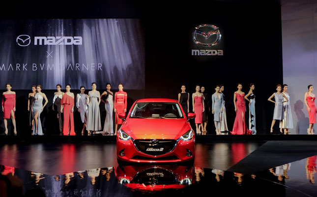 2015 Mazda fashion show 2015 Mazda fashion show