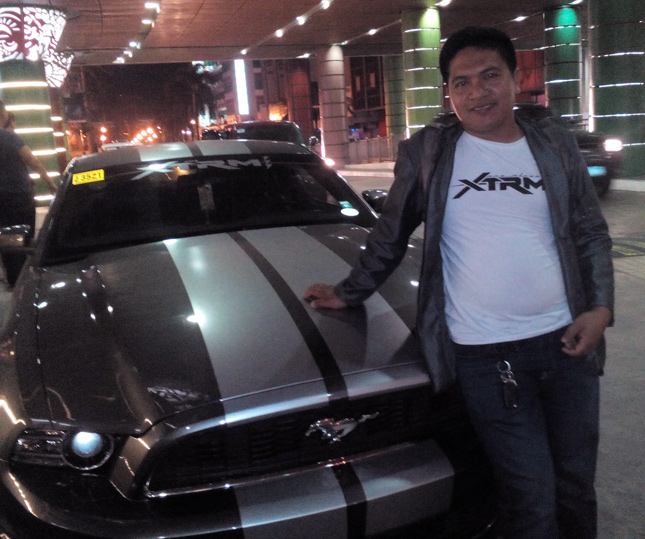 Ford Mustang party photo contest