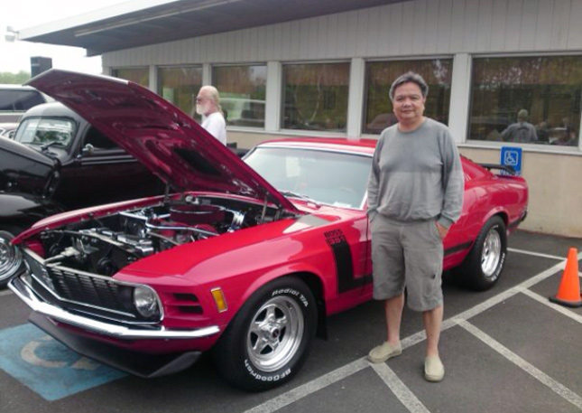 Ford Mustang party photo contest