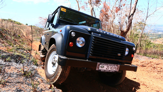 Land Rover Defender 110