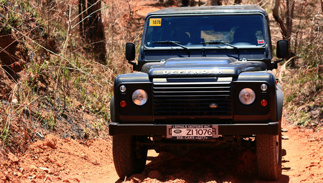 Land Rover Defender 110