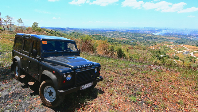 Land Rover Defender 110