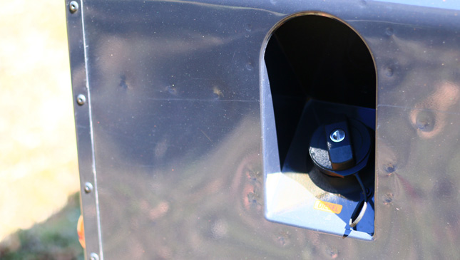 Land Rover Defender 110