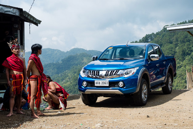 Mitsubishi Philippines donates school supplies