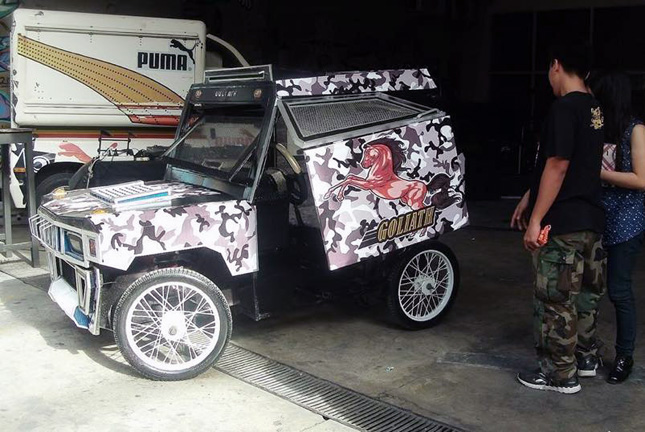 Hummer pedicab