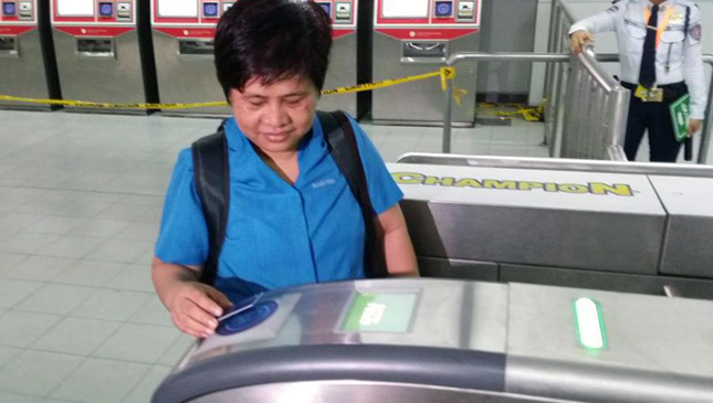 LRT-2 tap-and-go ticketing system