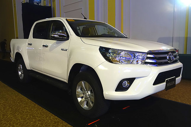 Toyota Hilux specs and features