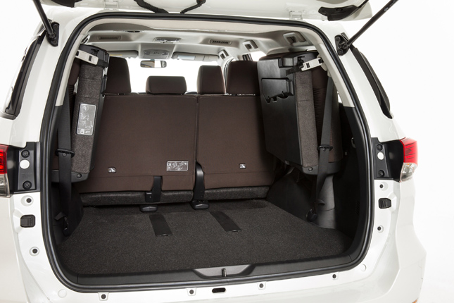 Toyota Fortuner cabin
