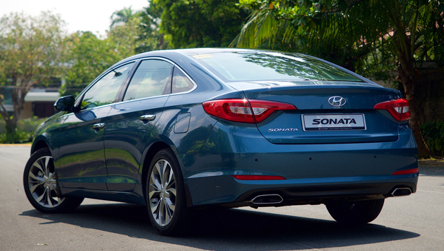 Hyundai Sonata review Hyundai Sonata review