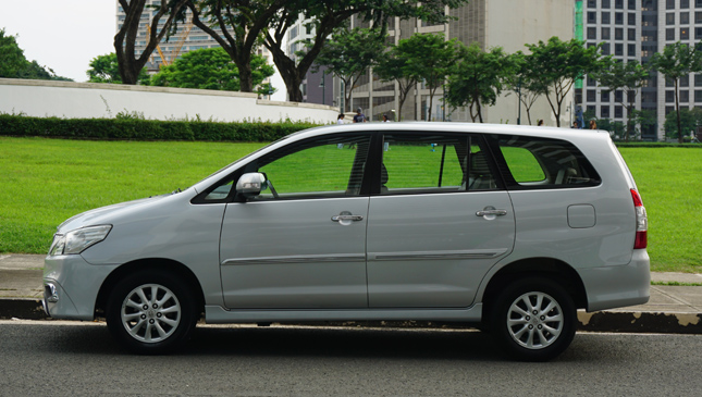 Toyota Innova test drive Toyota Innova test drive