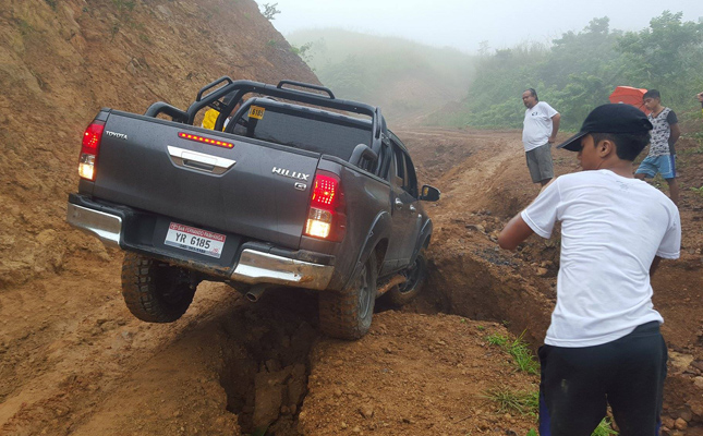 Off-road pickup trucks
