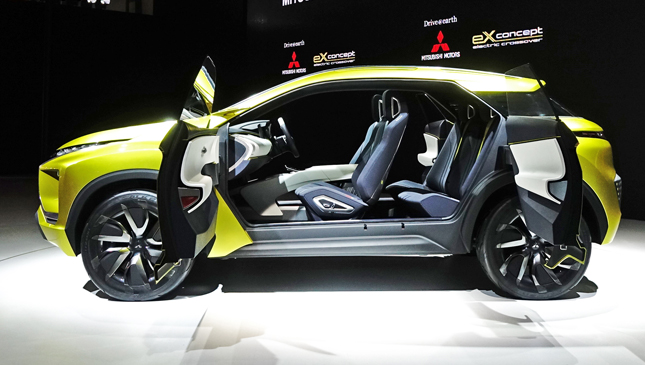 Mitsubishi eX Concept at Tokyo Motor Show