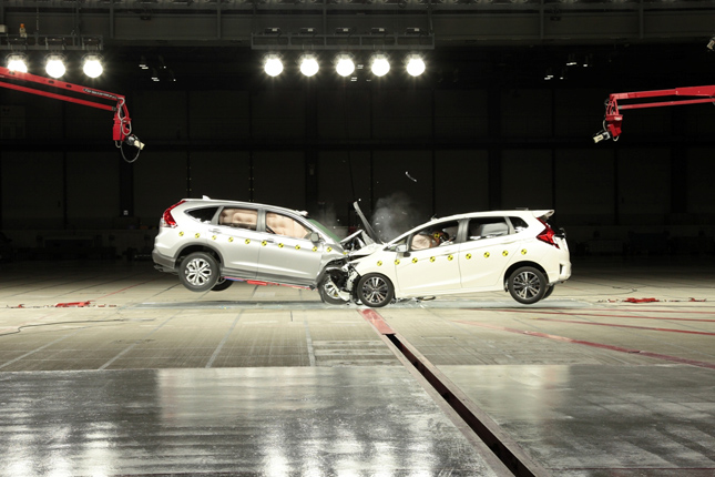 Honda crash test