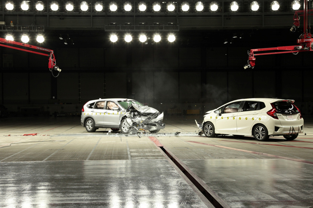 Honda crash test