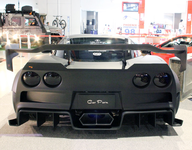 Car Porn Racing's Black Manta