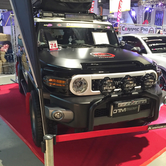 Toyota FJ Cruiser at 2015 Manila Auto Salon