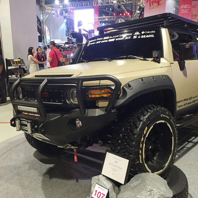 Toyota FJ Cruiser at 2015 Manila Auto Salon