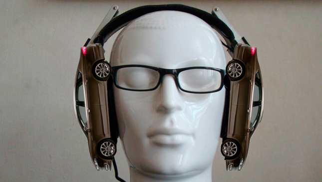 Ford noise-canceling