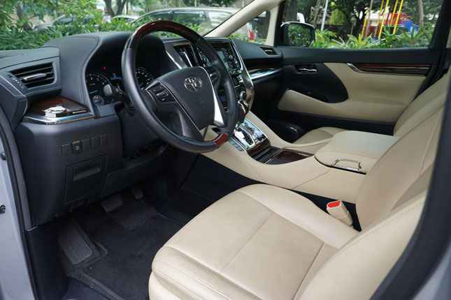 Toyota Alphard Toyota Alphard