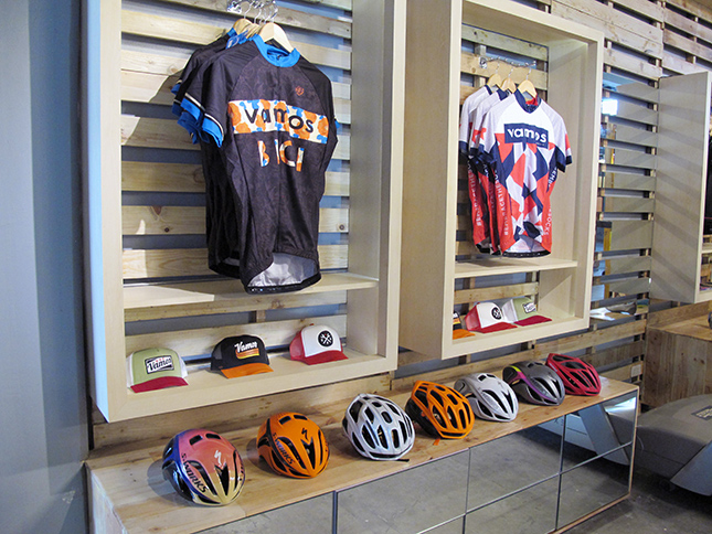 Maximus Athlete's Shop Cafe