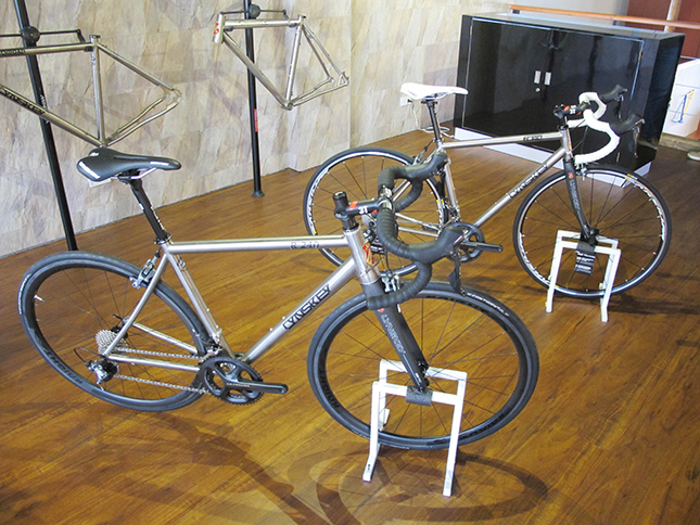 Maximus Athlete's Shop Cafe