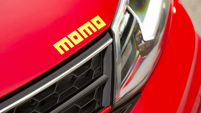 Volkswagen Jetta GLI Momo Edition