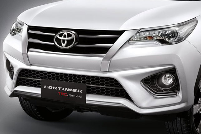 Toyota Fortuner TRD