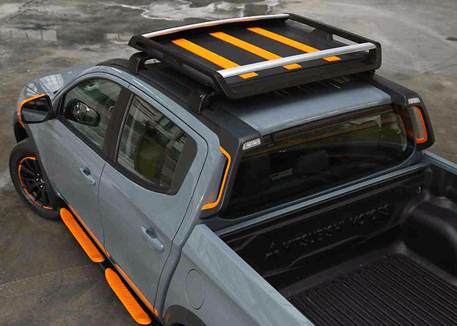 Mitsubishi Strada Geoseek concept