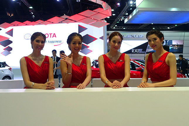 Bangkok International Motor Show girls
