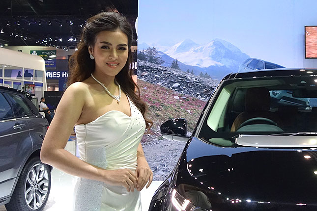 Bangkok International Motor Show girls