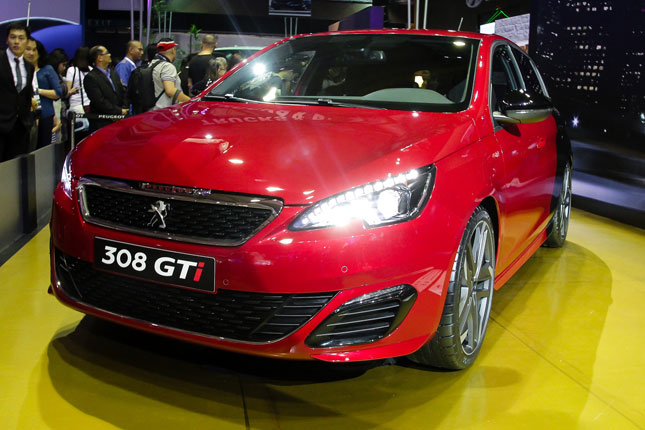 Peugeot at MIAS 2016