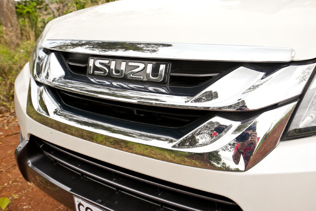 Isuzu MU-X