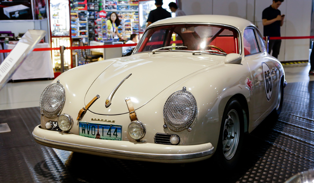 Trans Sport Show car