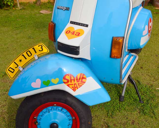 Love Bus Vespa