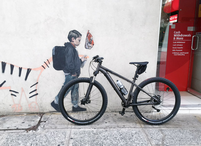 Bonifacio Global City murals